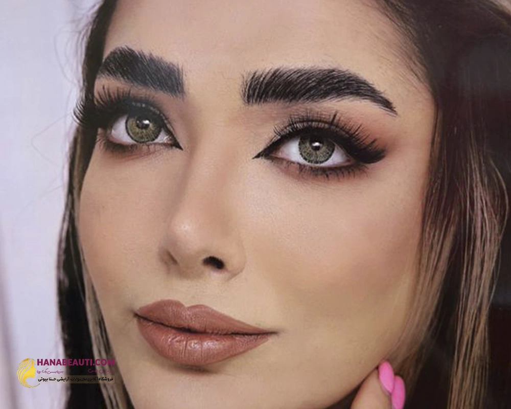 لنز چشم اِی آمی سبز روشن  Light Green